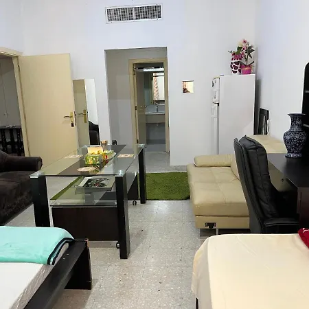 Golden Tower Apartment Abu Dhabi